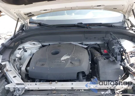 2018 Volvo Xc60 T6 Inscription z USA, uszkodzony, nr VIN YV4A22RL4J1020512